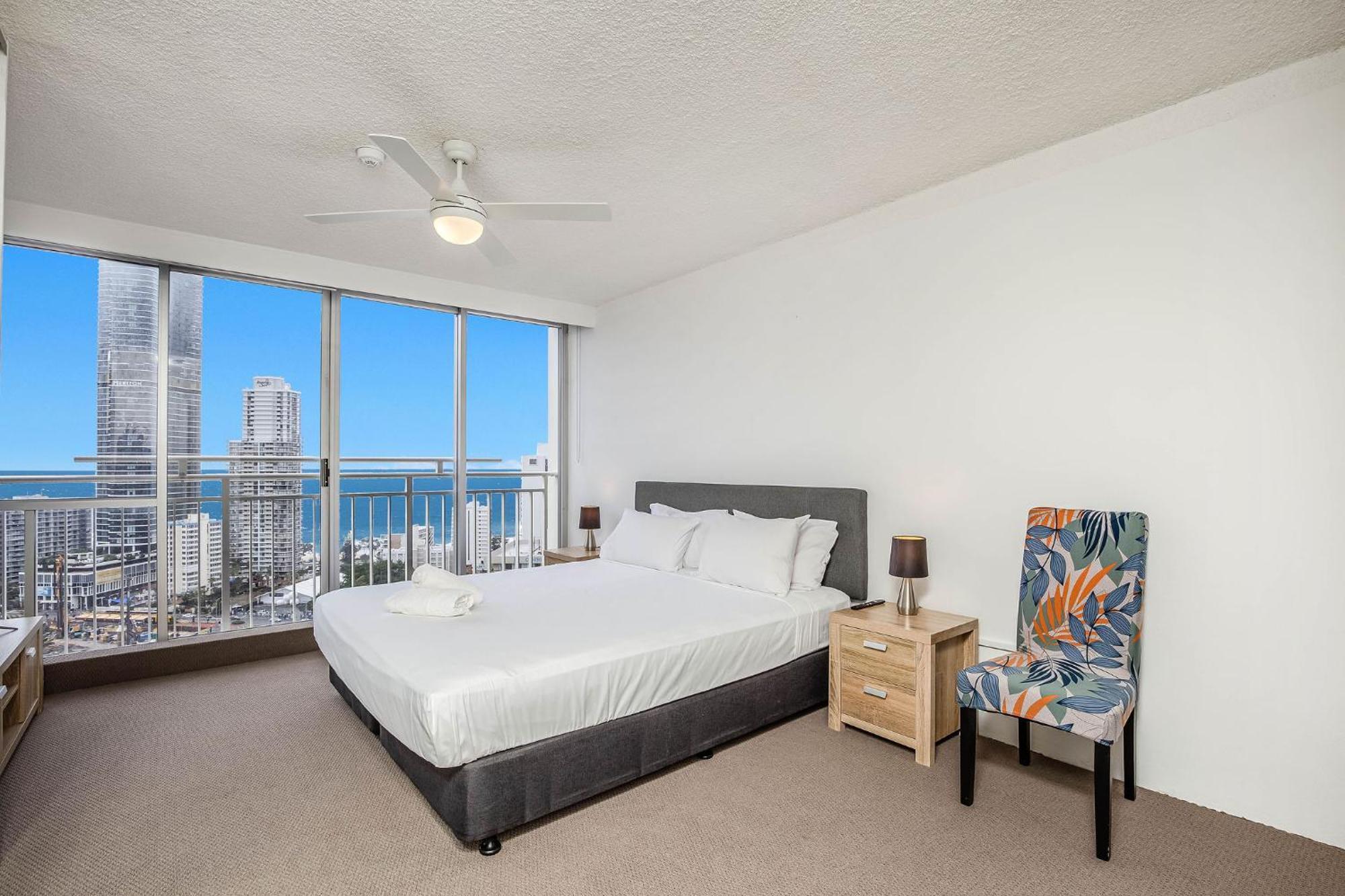 Condor Apartments By Gold Coast Premium Exterior photo