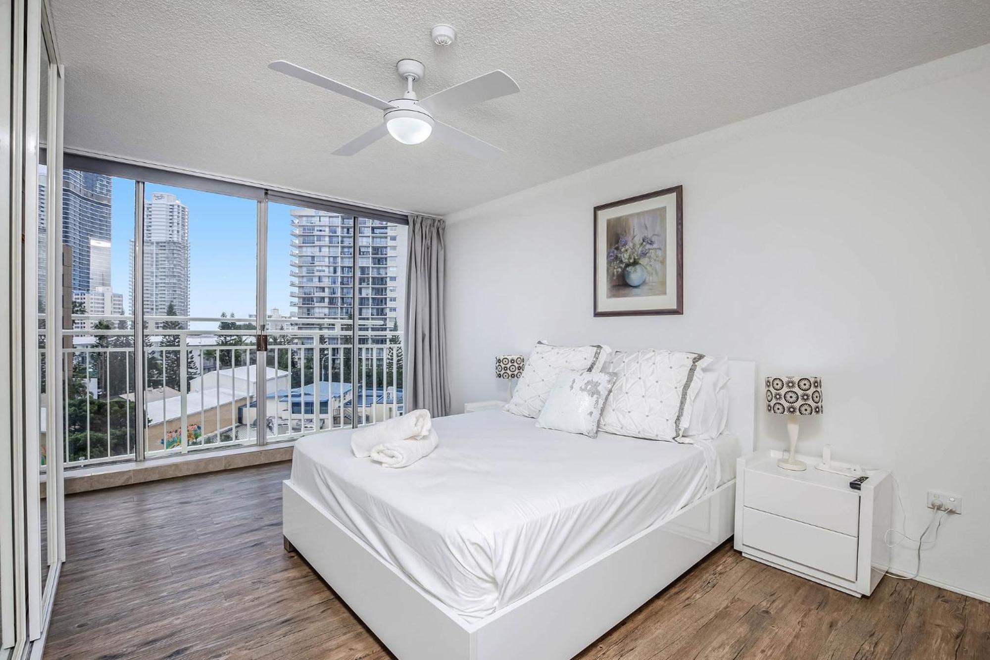 Condor Apartments By Gold Coast Premium Exterior photo